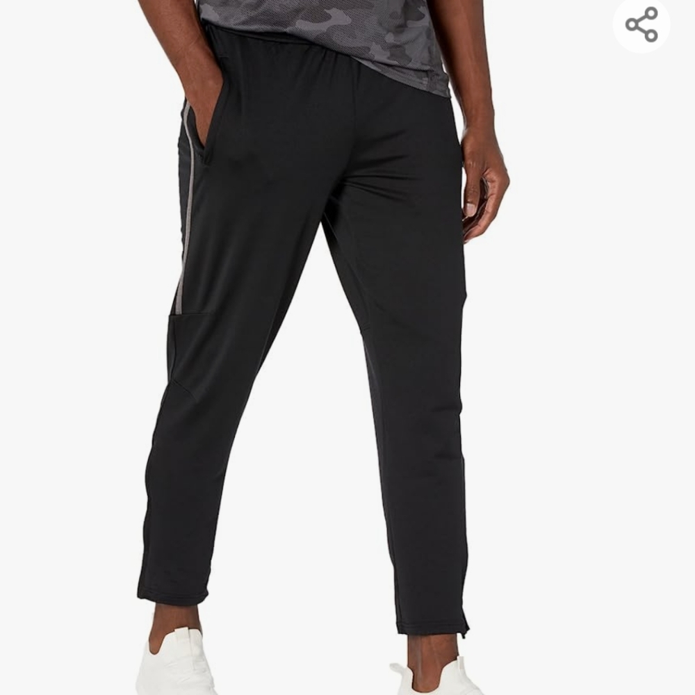 Men's Amazon Essentials Joggers with zipper pockets and reflectors Sz Medium